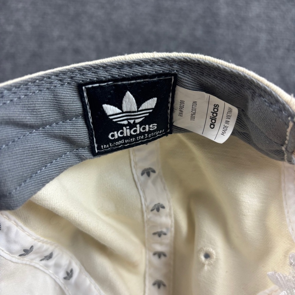 ADIDAS Women’s Relaxed Strap Back Hat Cream/white Trefoil One Size Fits Most - Picture 2 of 9
